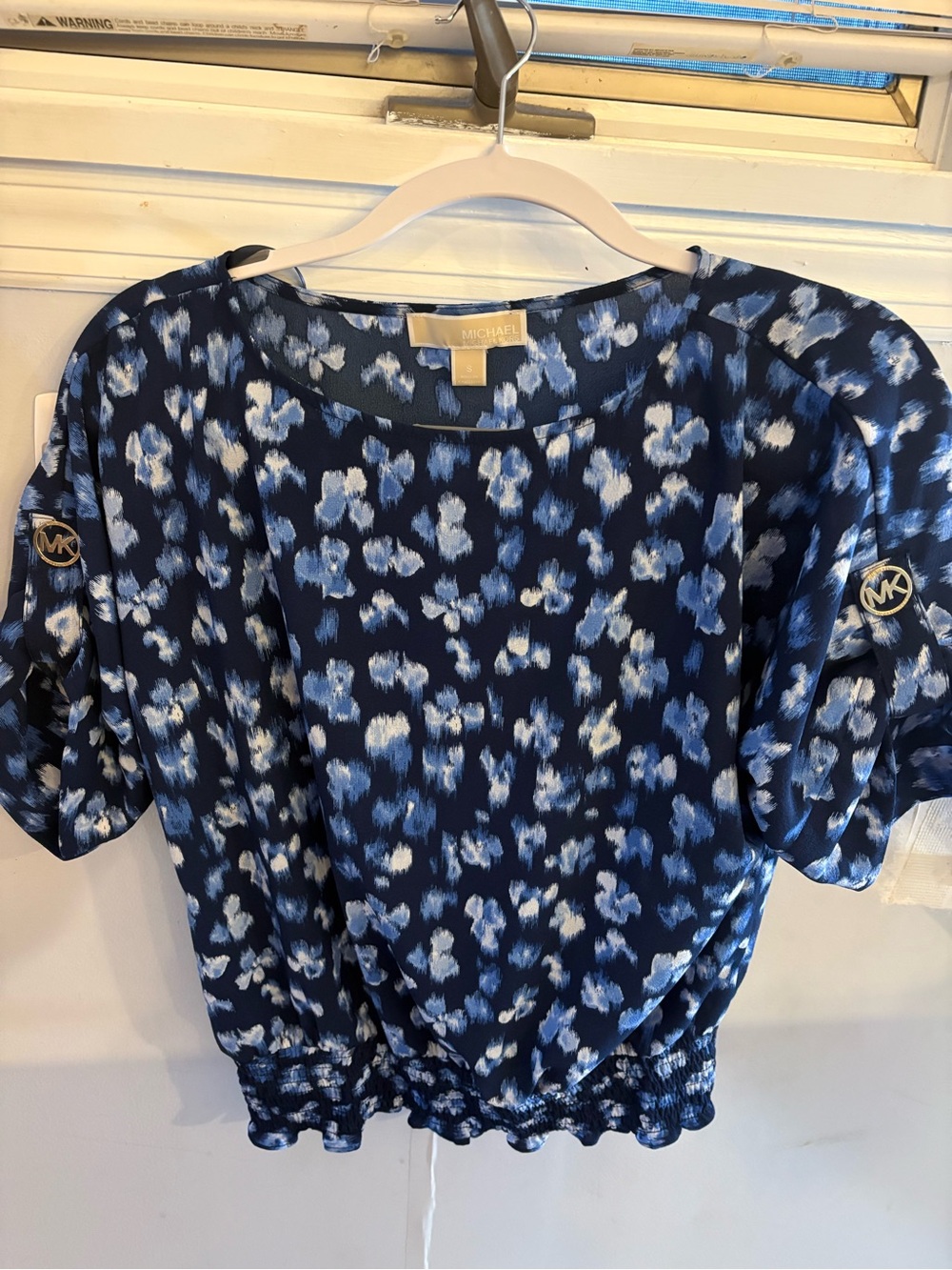 MICHAEL Michael Kors Navy and White Printed Short Sleeve Blouse